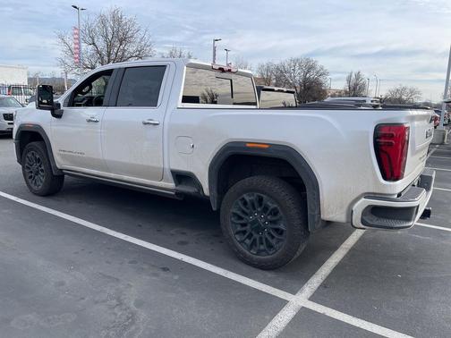 2025 GMC Sierra 2500 Denali Ultimate
