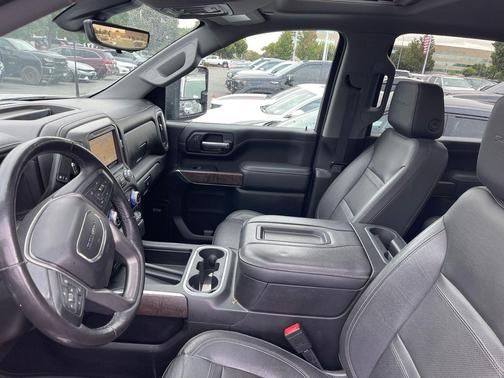 Quicksilver Metallic 2022 GMC Sierra 2500 Denali