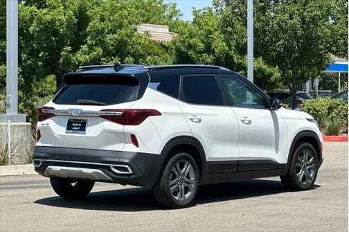 2022 Kia Seltos S