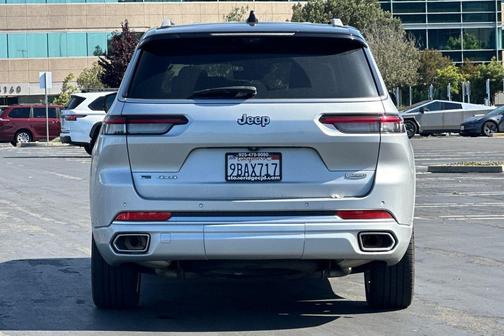 Silver Zynith 2022 Jeep Grand Cherokee L Summit Reserve