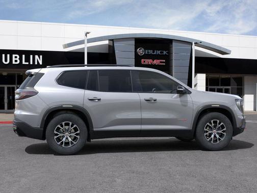 2025 GMC Acadia AWD AT4
