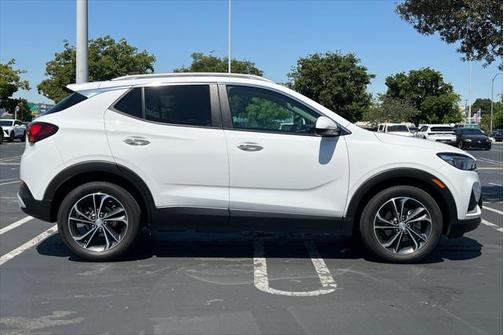 2022 Buick Encore GX Select