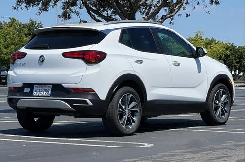 2022 Buick Encore GX Select