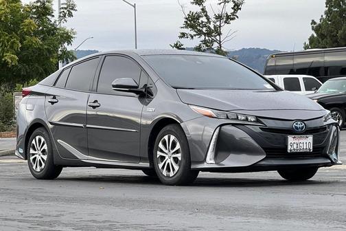 2020 Toyota Prius Prime XLE
