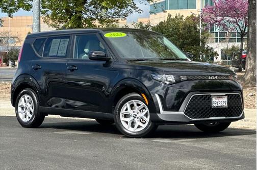 2025 Kia Soul LX