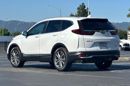 Platinum White Pearl 2022 Honda CR-V AWD Touring