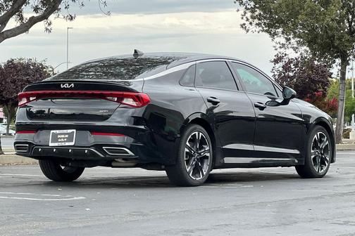 2022 Kia K5 GT-Line