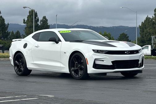 Summit White 2023 Chevrolet Camaro 2SS