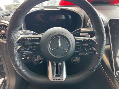 Obsidian Black Metallic 2022 Mercedes-Benz AMG SL 63 Base