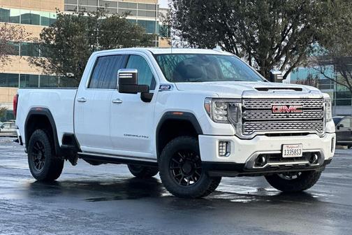 2022 GMC Sierra 2500 Denali