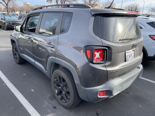 2017 Jeep Renegade Altitude