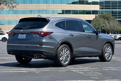 Lunar Silver Metallic 2023 Acura MDX Advance Package