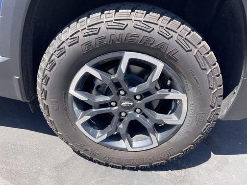 Reef Blue Metallic 2026 Chevrolet Equinox AWD ACTIV
