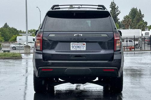 Dark Ash Metallic 2022 Chevrolet Tahoe 4WD Z71