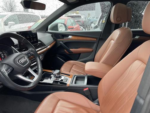 2021 Audi Q5 45 Premium