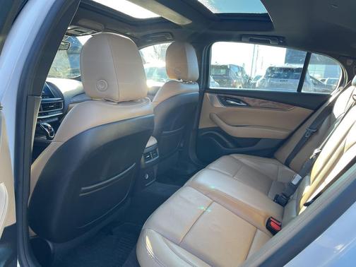 2023 Cadillac CT5 Premium Luxury