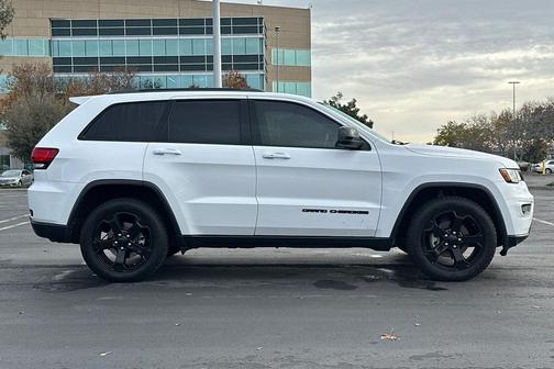 2018 Jeep Grand Cherokee Upland