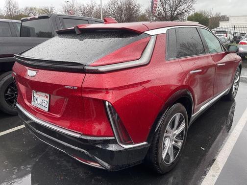 2024 Cadillac LYRIQ Tech