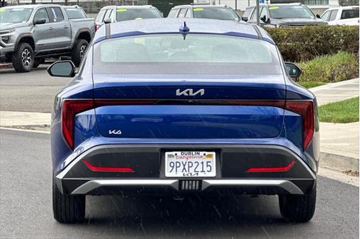 2025 Kia K4 LXS