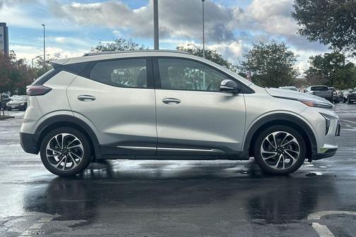 2023 Chevrolet Bolt EUV FWD Premier