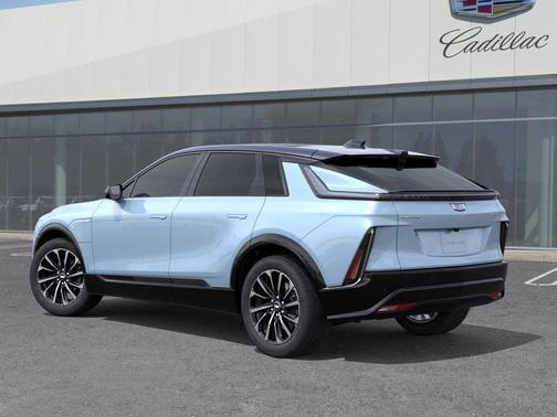 2025 Cadillac LYRIQ Sport
