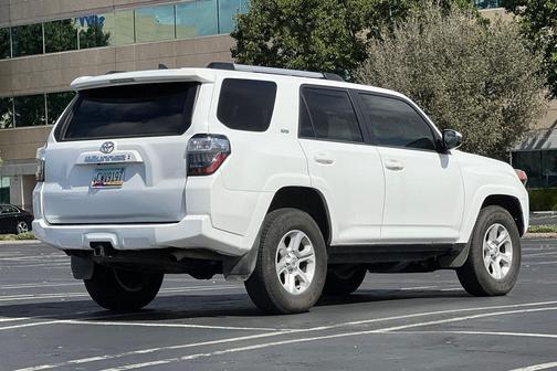 2023 Toyota 4Runner SR5