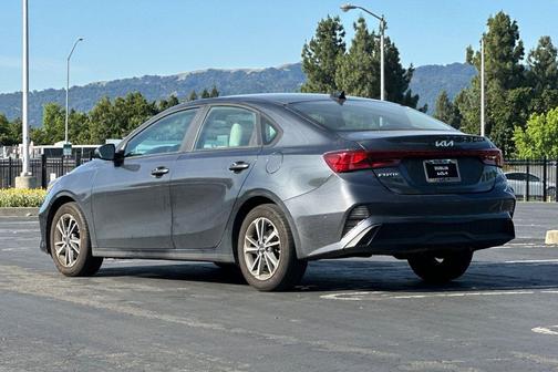 Gravity Gray 2023 Kia Forte LXS