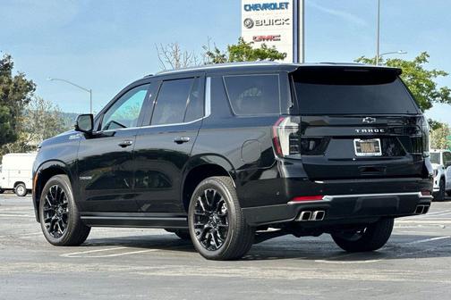 Black 2025 Chevrolet Tahoe 4WD High Country
