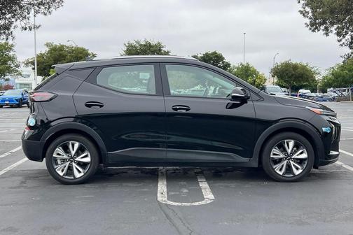 2022 Chevrolet Bolt EUV FWD LT