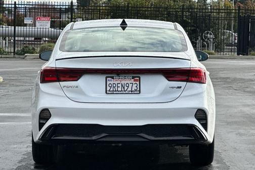 2022 Kia Forte GT-Line