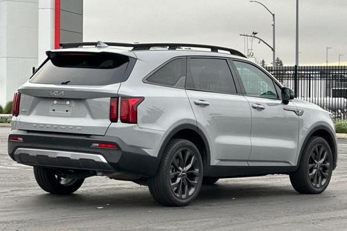 2022 Kia Sorento EX