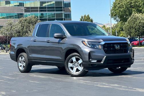 Modern Steel Metallic 2026 Honda Ridgeline RTL