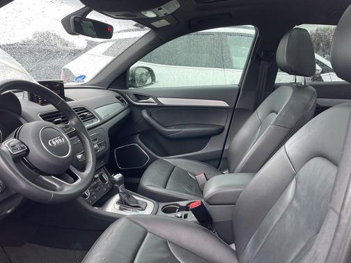 2018 Audi Q3 2.0T Sport Premium