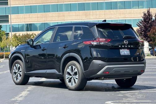Super Black 2023 Nissan Rogue SV