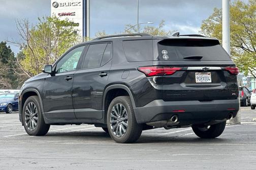 2023 Chevrolet Traverse RS