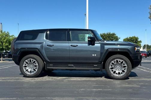 Graphite Blue Metallic 2026 GMC HUMMER EV SUV 3X