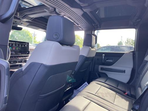 Graphite Blue Metallic 2026 GMC HUMMER EV SUV 3X