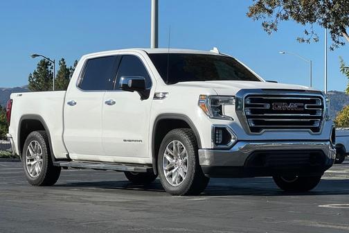 2021 GMC Sierra 1500 SLT
