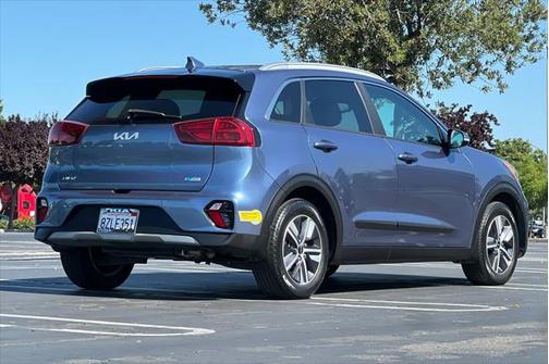 2022 Kia Niro Plug-In Hybrid EX