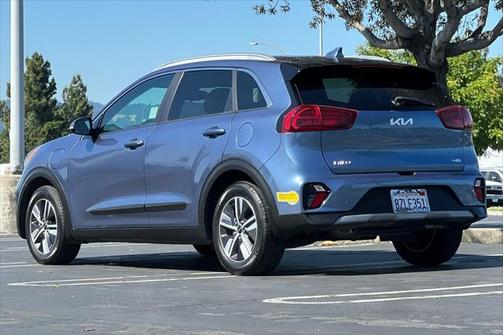 2022 Kia Niro Plug-In Hybrid EX