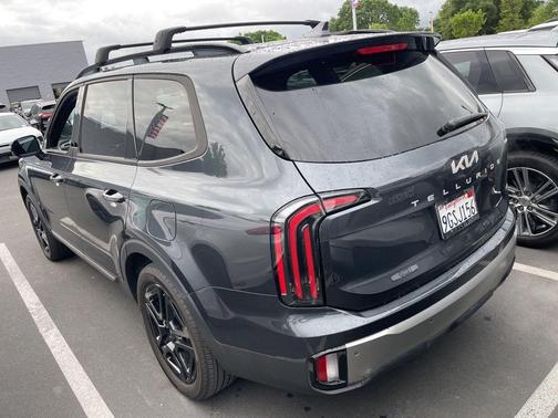 Gravity Gray 2023 Kia Telluride SX X-Line