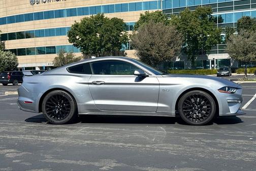 Iconic Silver Metallic 2021 Ford Mustang GT Premium