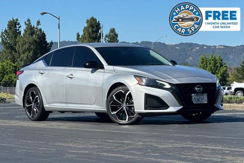 Brilliant Silver Metallic 2023 Nissan Altima SR Intelligent AWD