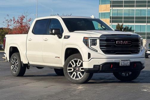 2022 GMC Sierra 1500 AT4