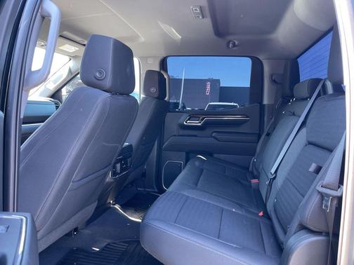 Onyx Black 2023 GMC Sierra 1500 Elevation