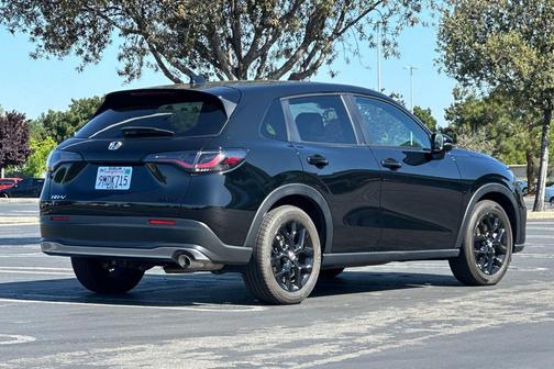 Crystal Black Pearl 2024 Honda HR-V Sport