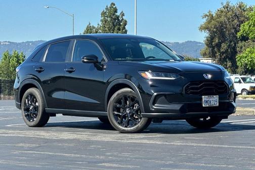 Crystal Black Pearl 2024 Honda HR-V Sport