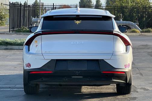 2023 Kia EV6 Light