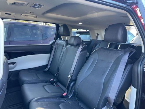 2024 Kia Carnival SX Prestige