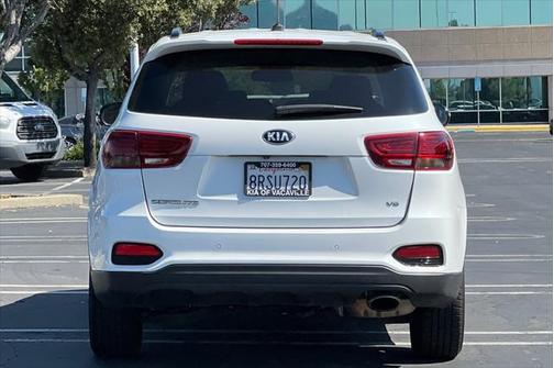 2020 Kia Sorento S